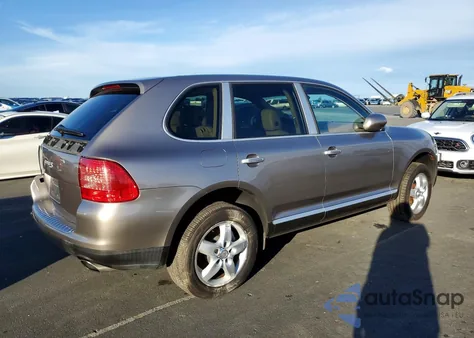 2004 Porsche Cayenne S z USA, uszkodzony, nr VIN WP1AB29P14LA66652